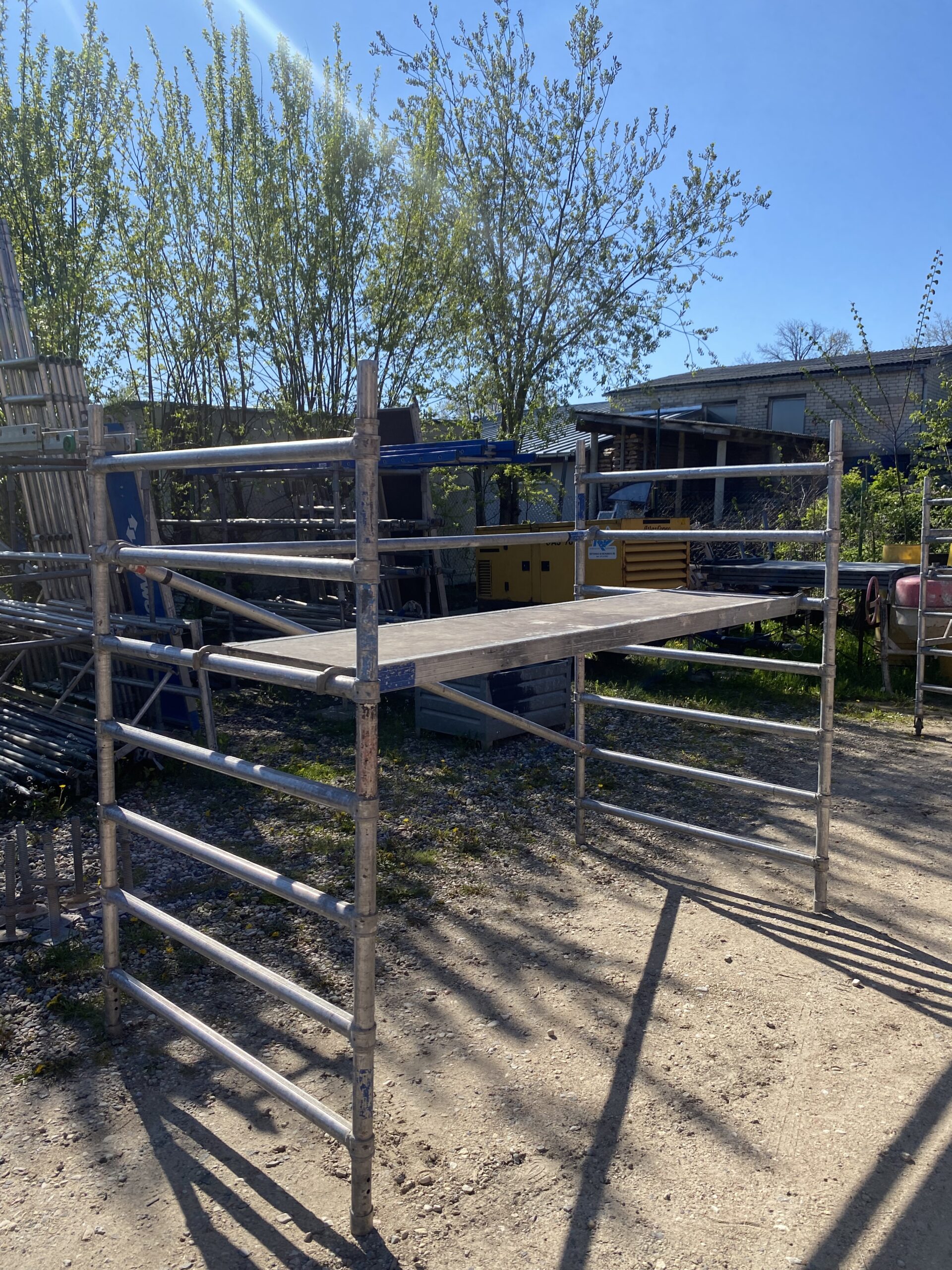 Sastatnes un kāpnes